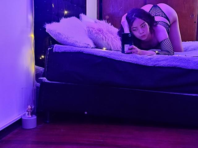 CamiEvans - Live sex cam - 17658170