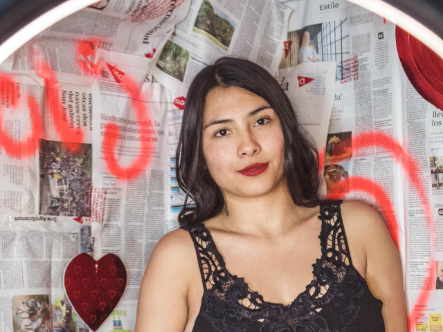 EmilyPrincessx - Live sex cam - 17658522