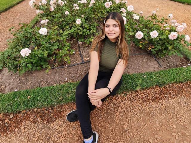 LuciaRobertz - Porno na żywo i seks kamera - 17660898