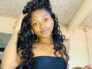 LucresiaAdel - Live porno og sexkamera - 17663278