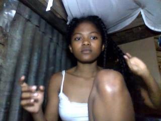 LucresiaAdel - Live porn &amp; sex cam - 17663438