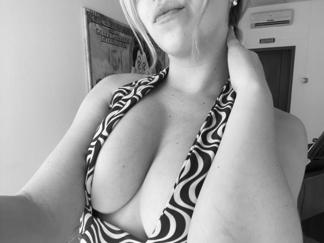 SugarrX - Live porn &amp; sex cam - 17664242