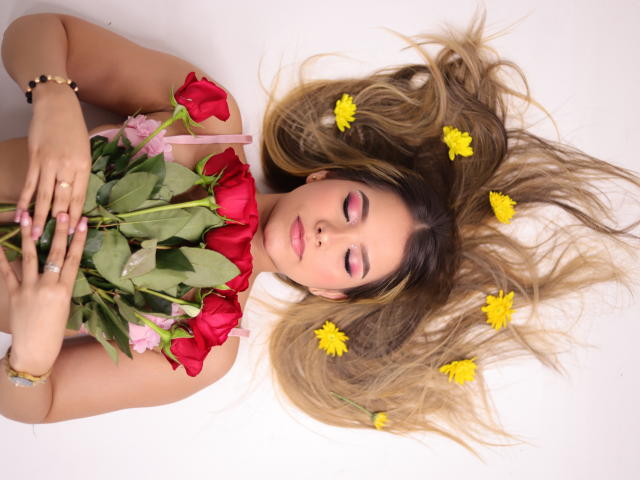 LilaLutz - Camera khiêu dâm &amp; quyến rũ trực tiếp - 17665406