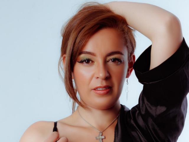 AmandaHotL - Live sex cam - 17666050