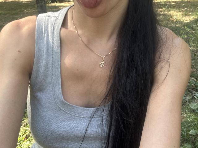 BellaJulls - Live porn &amp; sex cam - 17668386