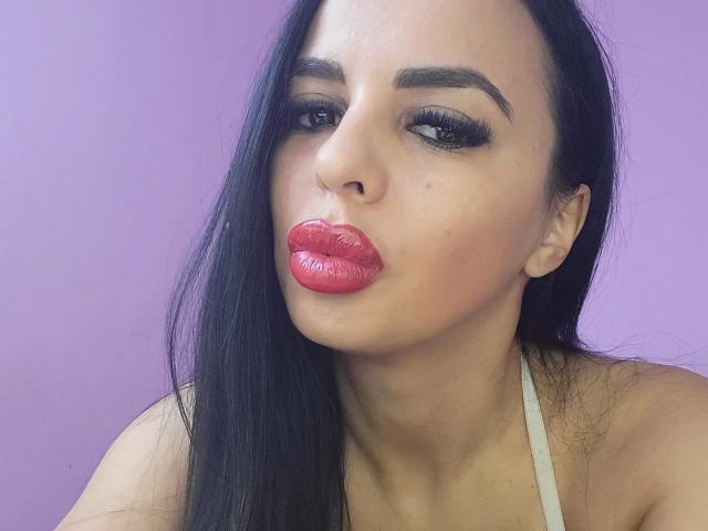 JuliaHaye - Élő pornó és szexkamera - 17670130