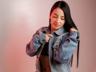 LarianaVitale - Live porn &amp; sex cam - 17672390