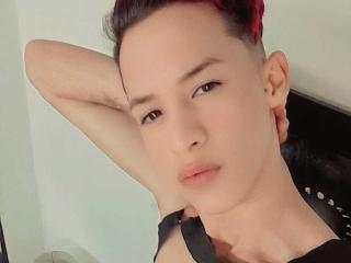 LeonardoBigCock - Live porn &amp; sex cam - 17672974