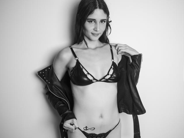 RacheFoxx - פורנו בשידור חי ומצלמת סקס - 17674906