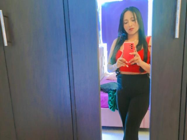 SaraBeckett - Live porn &amp; sex cam - 17676450