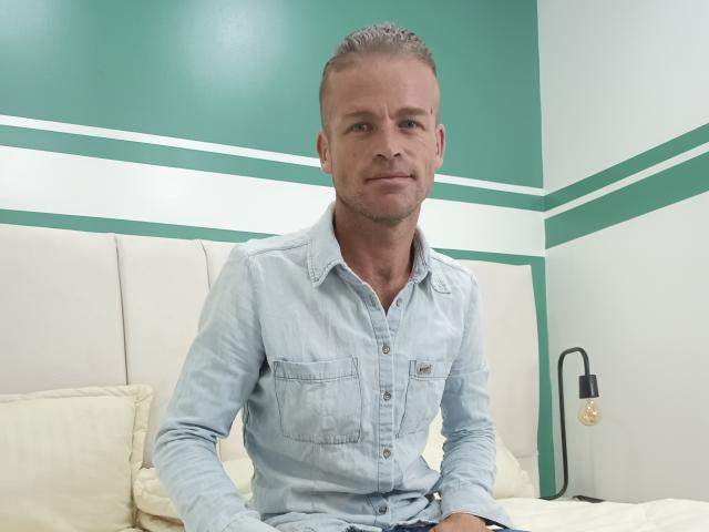 MarcoBlond - Live porn &amp; sex cam - 17677278