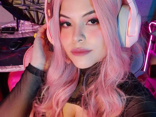 LuciaRobertz - Live porno og sexkamera - 17678886