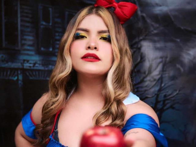 LuciaRobertz - Live porn &amp; sex cam - 17679002