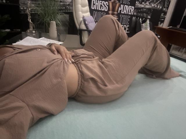 GeorginaSparks - Live porn &amp; sex cam - 17679726