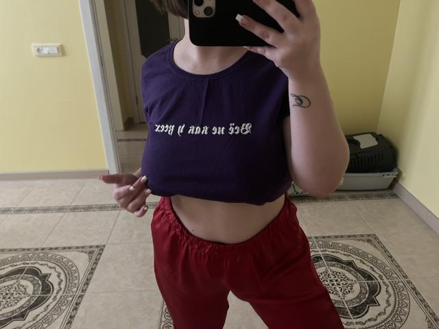 Polinka - Live porn &amp; sex cam - 17681522