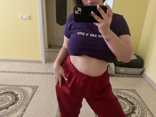 Polinka - פורנו בשידור חי ומצלמת סקס - 17681570