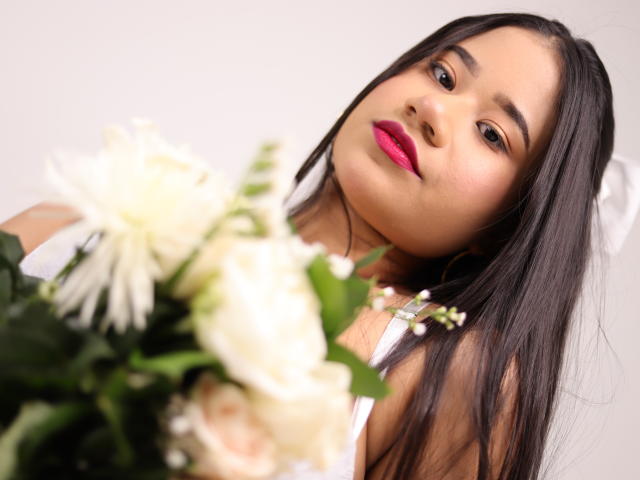 Tamra - Live porn &amp; sex cam - 17683030