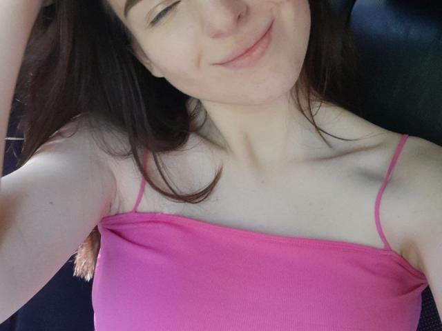 SunnyIsa - Live porn &amp; sex cam - 17684662