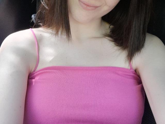 SunnyIsa - сексуальная веб-камера в реальном времени - 17684666