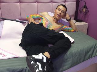 CrazzyDarius - сексуальная веб-камера в реальном времени - 17689598