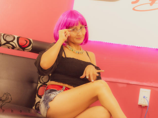 CandyPleasant - Live porn &amp; sex cam - 17689654