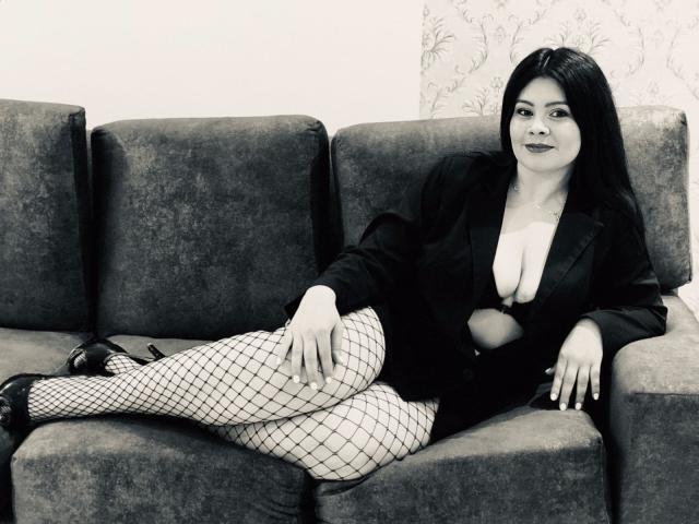 KirstenAllen - Sexe cam en vivo - 17692566
