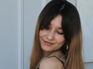 AliseaReng - Live porn &amp; sex cam - 17693950