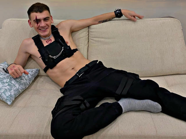 Zask69 - Live porn &amp; sex cam - 17695542
