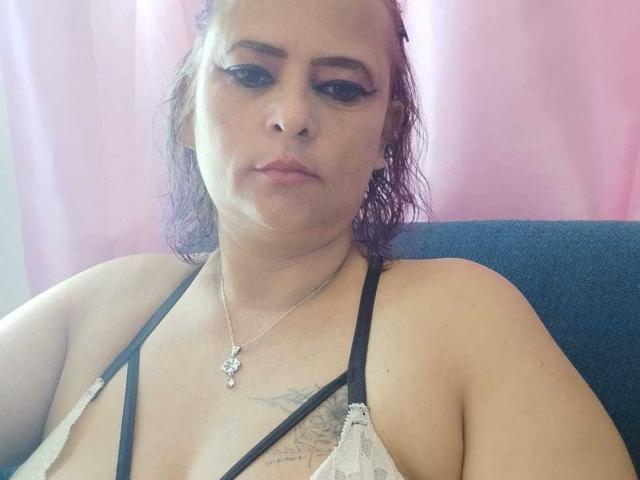 luceroMartin - Sexe cam en vivo - 17696258