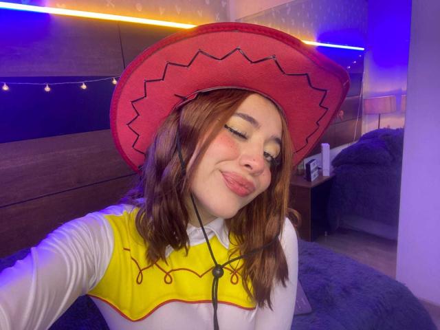 BonnyyMilthonn - Live sex cam - 17697182