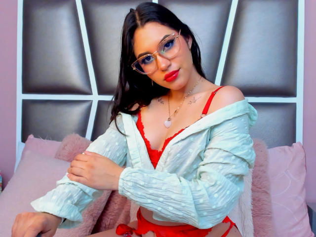 SeleneJames - Live porn &amp; sex cam - 17698390