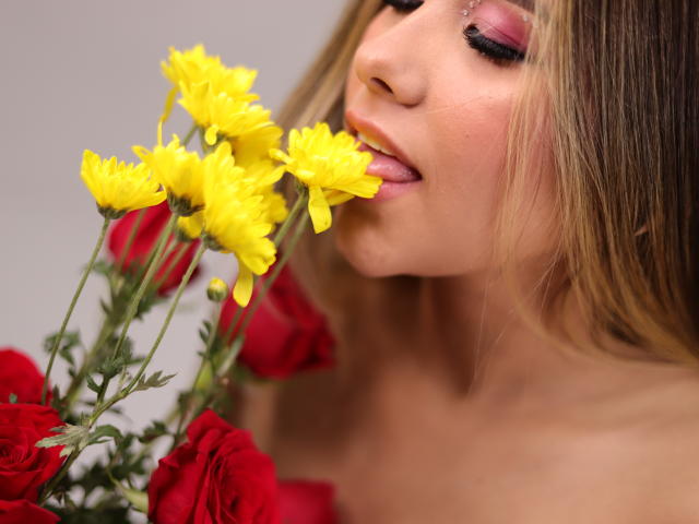 LilaLutz - Sexe cam en vivo - 17698702