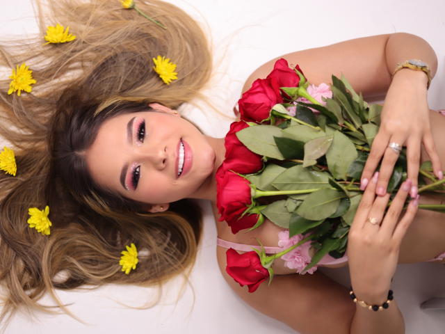 LilaLutz - Live porn &amp; sex cam - 17698726