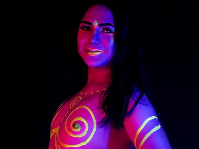 IrisDurand - Live porn &amp; sex cam - 17703218