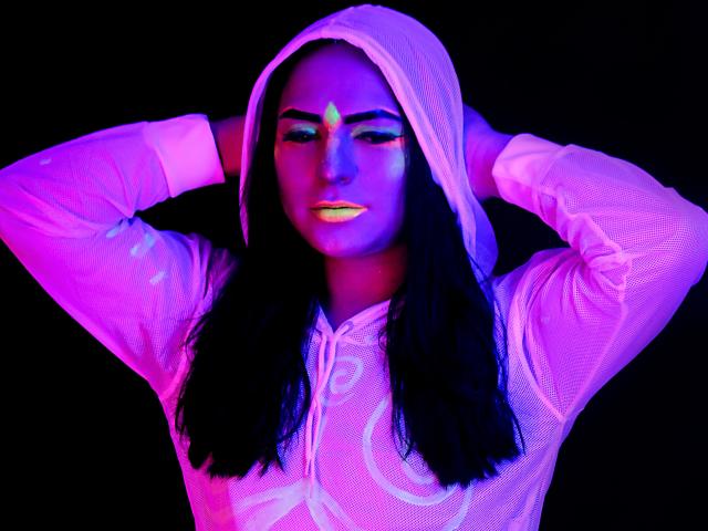 IrisDurand - Live porn &amp; sex cam - 17703250