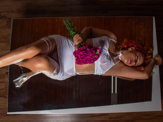 AlyssaSummers - Live porn &amp; sex cam - 17712998