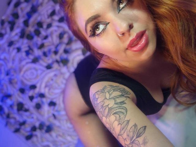 AngieTaylorr - Live porn &amp; sex cam - 17716762