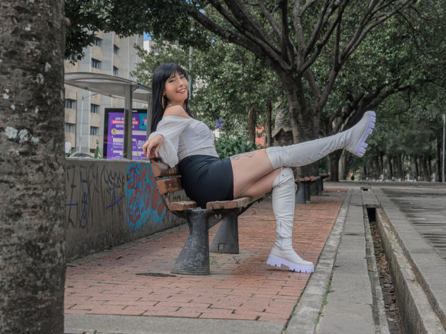 VioletaParr - Camera khiêu dâm &amp; quyến rũ trực tiếp - 17717842