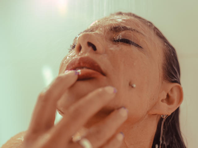 AnnKurts - сексуальная веб-камера в реальном времени - 17718438