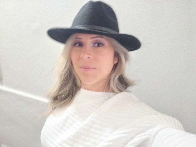 Contelaya - פורנו בשידור חי ומצלמת סקס - 17719094