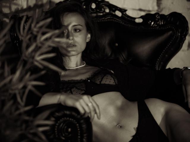 AlesyaDrons - Live porn &amp; sex cam - 17719374