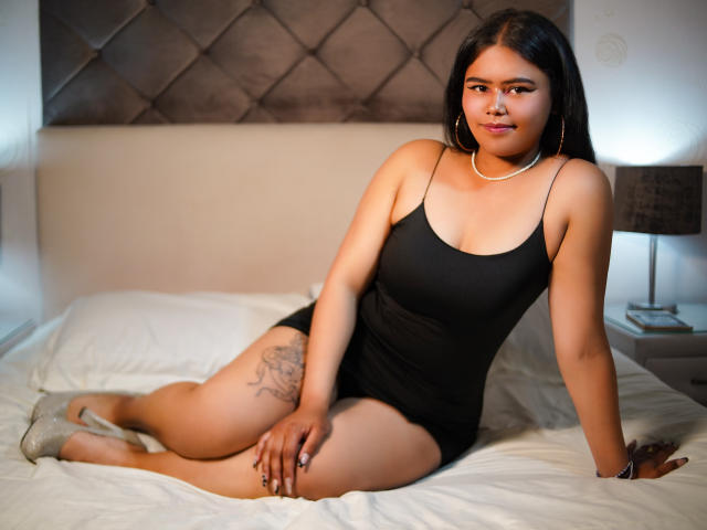 ChloeRomeo - Sexe cam en vivo - 17724858