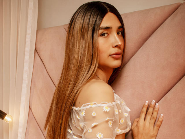 MissAntonella69 - Sexe cam en vivo - 17725710