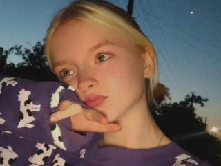 LaPochka - сексуальная веб-камера в реальном времени - 17734602