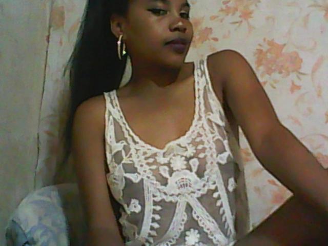 Michelah - Live porn &amp; sex cam - 17744786