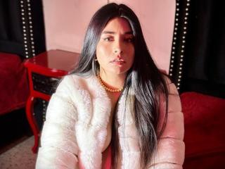 MadieLane - Live sex cam - 17747458