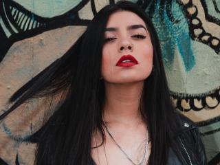 MadieLane - Live sex cam - 17747654