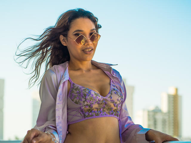 LuciaCortez - Live porn &amp; sex cam - 17749558