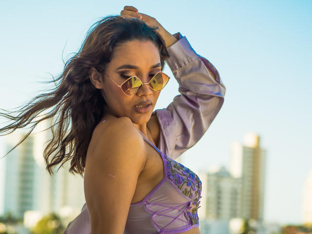 LuciaCortez - Porno na żywo i seks kamera - 17749662