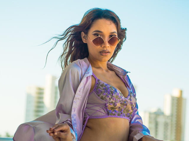 LuciaCortez - 라이브 포르노 &amp; 섹스 캠 - 17749670